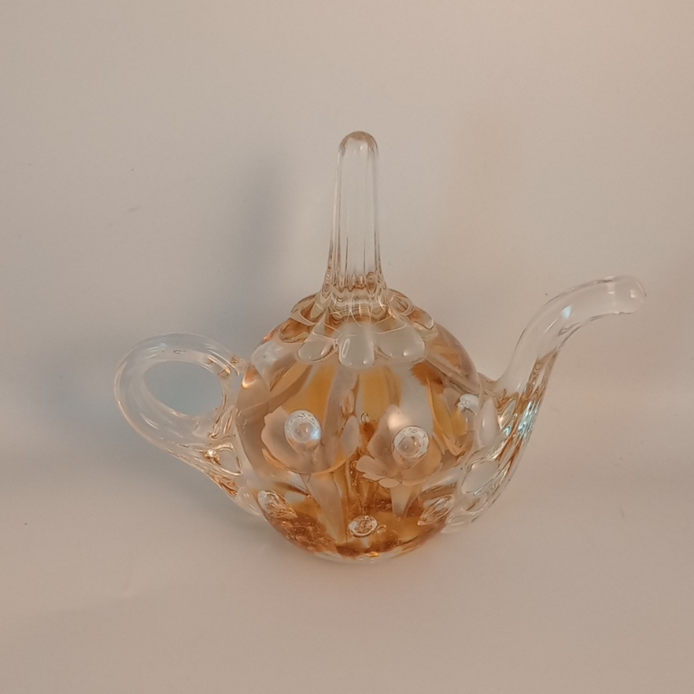 Glass Teapot Floral Lilies Ring Holder/Paperweight. 4.5" tall Joe  St. Clair